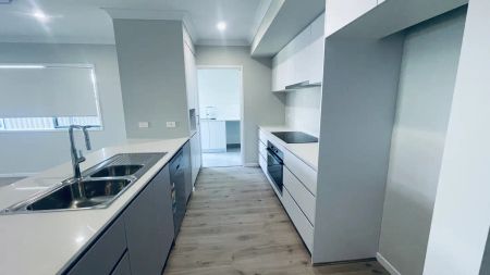 “New Home Deebing Heights Qld with Solar Panels” - Photo 2