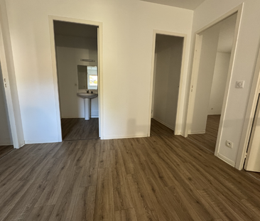 Maison mitoyenne sur 3 niveaux 5 pièces BAYONNE AROUSSETS à louer d... - Photo 3