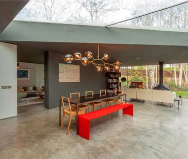 An unique opportunity to live in an architecturally designed house ... - Photo 4