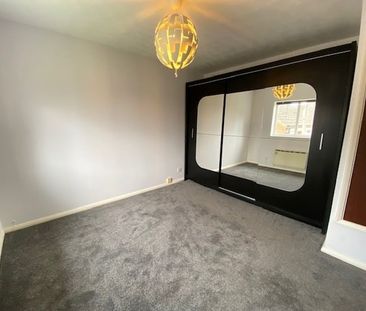 Thistle Close, Hemel Hempstead - Photo 2