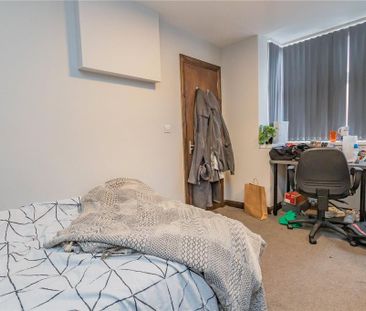 6 bedroom house to rent - Photo 1