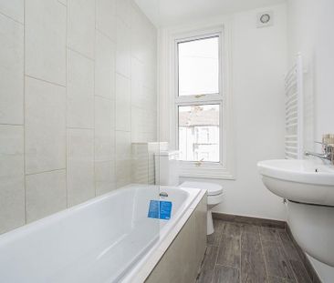 House share to rent - Photo 4