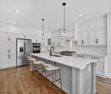 For Lease - 3329 Vernon Powell Drive, Oakville, Ontario - Photo 6