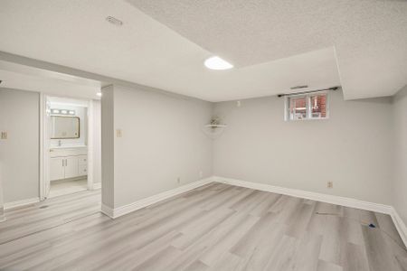 For Lease - 211 Maplehurst Avenue, Toronto, Ontario - Photo 2