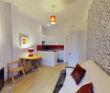 1 bedroom flat to rent - Photo 6