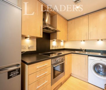 1 bedroom apartment to rent The Roundhouse, Gunwharf Quays, Portsmo... - Photo 2