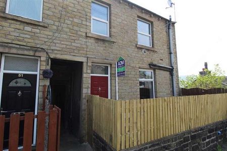 Lowergate, Paddock Huddersfield, HD3 - Photo 2