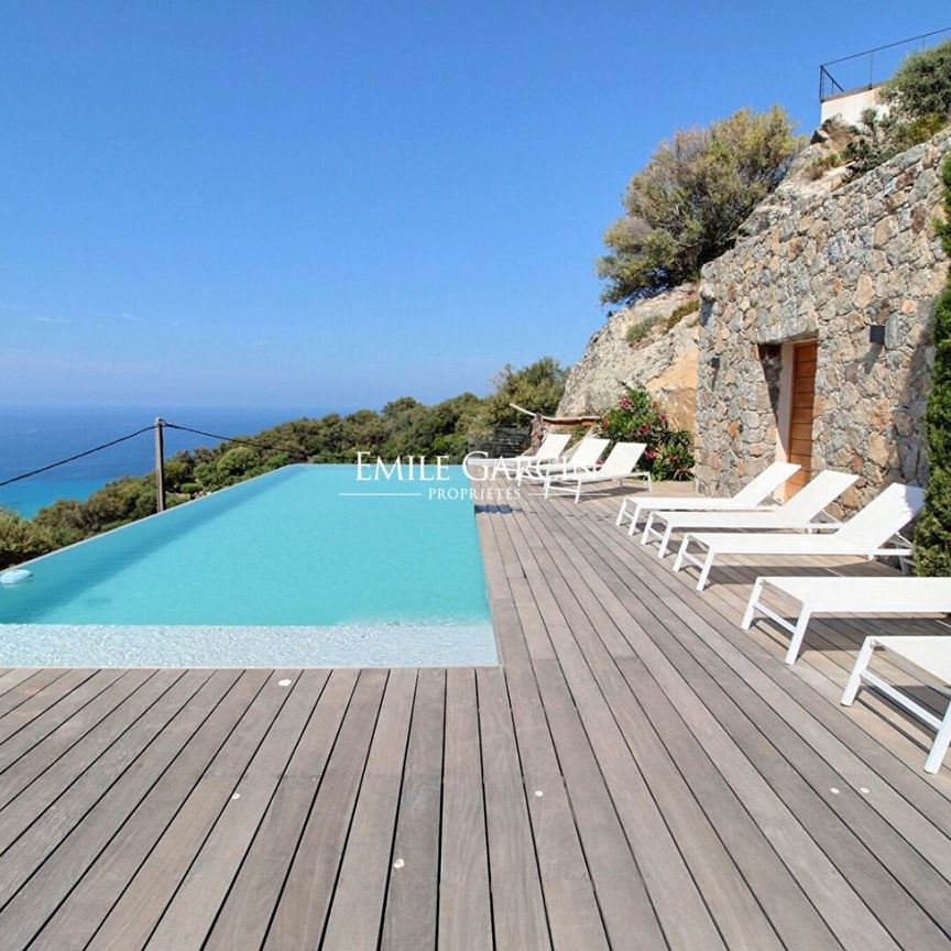 Villa à louer à Corbara, proche de Ile-Rousse avec piscine en bord de mer - Photo 1