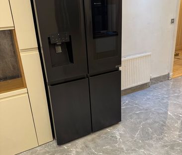 Room in a Shared House, Lasswade Road, EH17 - Photo 6