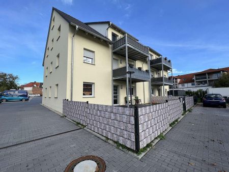 In familiärer Wohnanlage! Stellplatz und Garage | Balkon | Fußbodenheizung | Grill- und Spielplatz - Photo 5