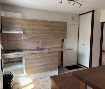 Location Appartement 2 pièces 51m² - Photo 3