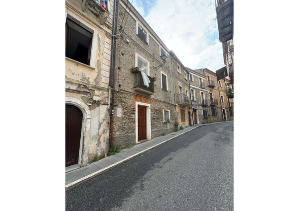 Appartamento in affitto a Lamezia Terme