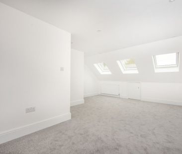 2 bedroom maisonette to rent - Photo 6