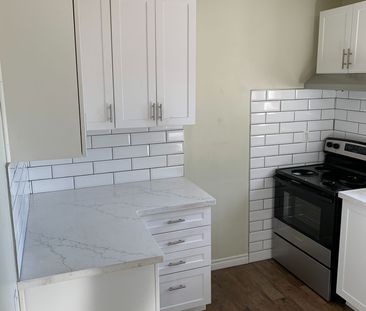 For Lease - 210 Dovedale Drive Unit# Upper, Whitby, Ontario - Photo 2