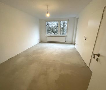 Bodenbelag nach eigenem Wunsch verlegen! Renovierte 3-Zimmer-Wohnun... - Photo 5