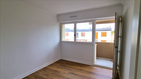 4 pièces - 67,05 m² - 1er étage - Colocation non autorisée - Photo 5