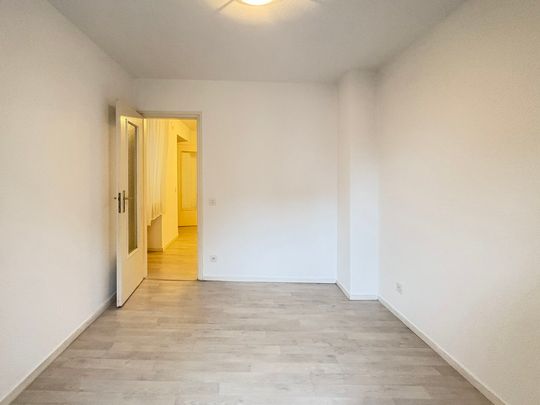 MURALTO, 2½ room apartment for rent with independent entrance - Photo 1