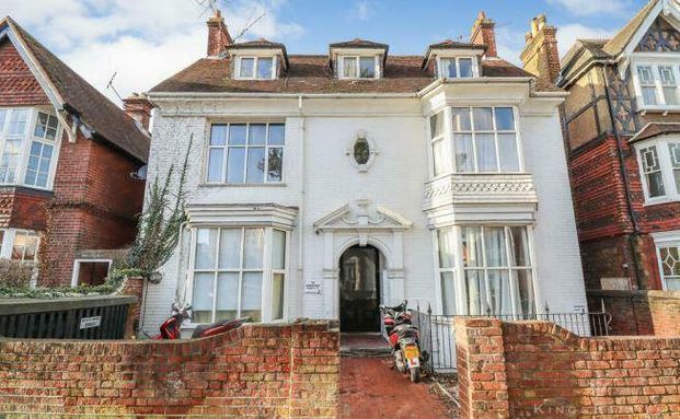 London Road, Guildford , Surrey , GU1 - Photo 1