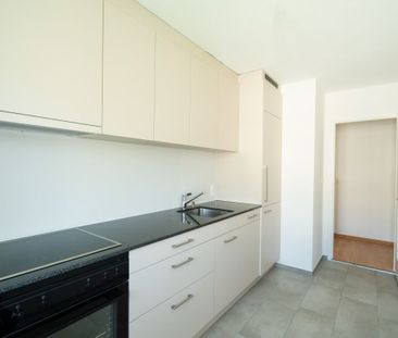 Modern sanierte 4 Zimmer-Wohnung - Photo 2