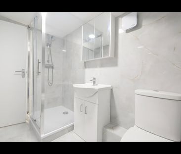 Studio Flat, Darenth Road, N16 - Photo 3