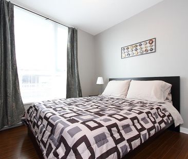 689 ABBOTT ST, VANCOUVER, BC V6B 0J2 - Photo 3