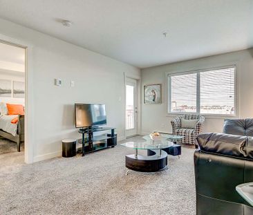 Emerald Hills - Photo 1