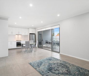 Boutique, tidy and quiet living. - Photo 1