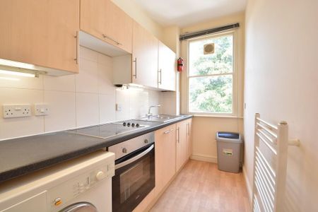 3 bedroom maisonette to rent - Photo 5