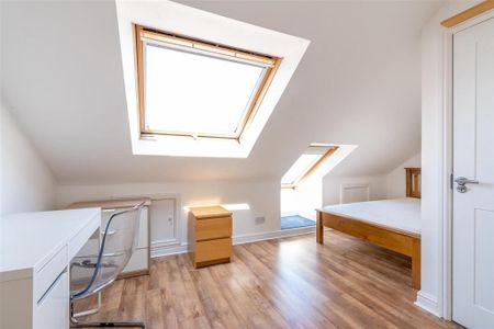 7 bedroom terraced house to rent - Photo 4