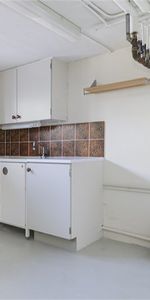 Mysigt hem med trädgård och bastu - Photo 4