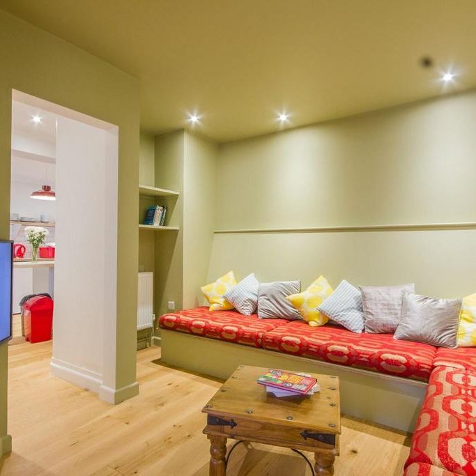 1 bedroom in a house share to rent - Photo 1