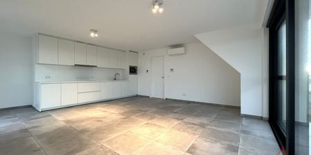 Appartement te huur in Zonnebeke voor € 750 met 1 slaapkamer - Photo 3