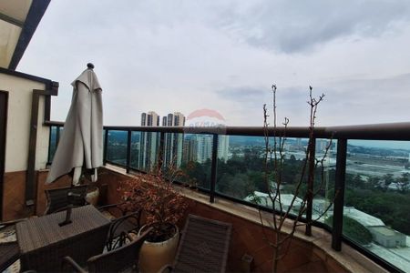 Cobertura Luxuosa em Alphaville Locação - 248m², 3 Suítes - Photo 4