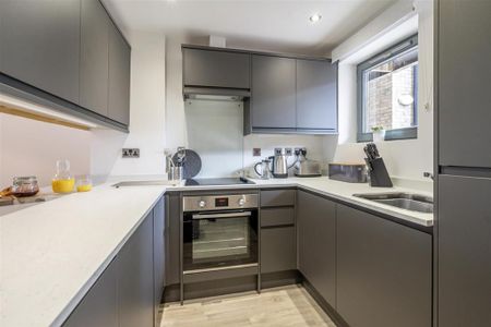 2 bedroom apartment to rent - Photo 4