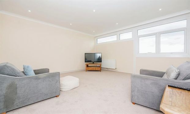 Theaker, Southdowns Retirement Village, DA4 - Photo 1