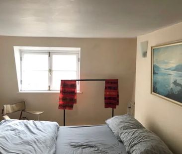 1 Bed Penthouse, Brighton, BN1 - Photo 3