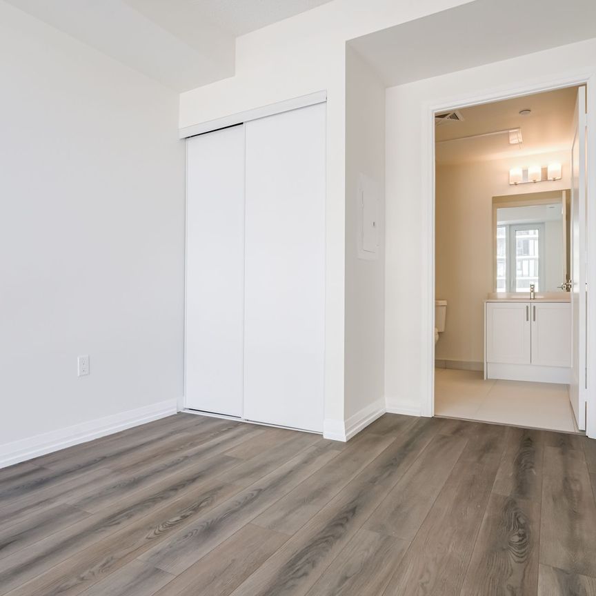 For Lease - 27 Korda Gate Unit# 215, Vaughan, Ontario - Photo 1