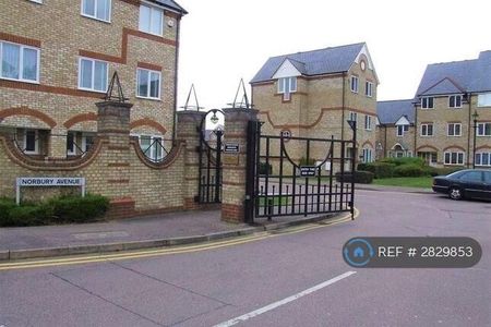 1 bedroom flat to rent - Photo 3