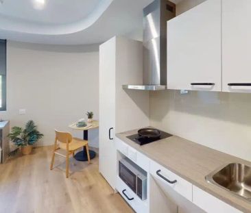 5 Bed Ensuite Panoramic View - Photo 2
