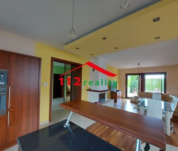 Na prenájom 4 izbový bungalov, garáž, plus 3 parkovacie miesta, ide... - Photo 5