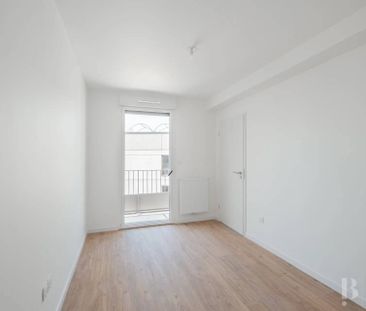 Rental Apartment Bordeaux Saint-Jean - Photo 4