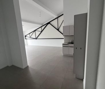 Absolutes Traumloft mit Einbauküche - 2 MONATE MIETFREI!!! - Photo 1