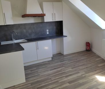 Location Appartement 2 pièces 35m² - Photo 2