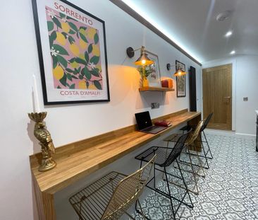 2 bedroom ground floor flat to rent - Photo 2