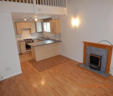 1 bedroom semi-detached house to rent - Photo 4