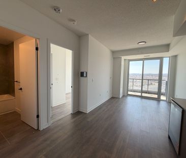 For Lease - 4878 Powers Common Unit# C1001, Burlington, Ontario - Photo 1