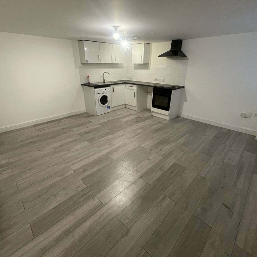 Sylvan Street, Off Fosse Road North, LE3 9GT, Leicester - Photo 1