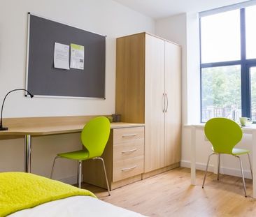 Studios - Student Accommodation Huddersfield - Photo 5