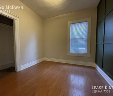 SINGLE FAMILY 3 BEDROOM 1 BATHROOM HOME ON WEST END CLOSE TO UNIVER... - Photo 1