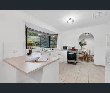 17 Olivier Tce, Hallett Cove, SA 5158 - Photo 3